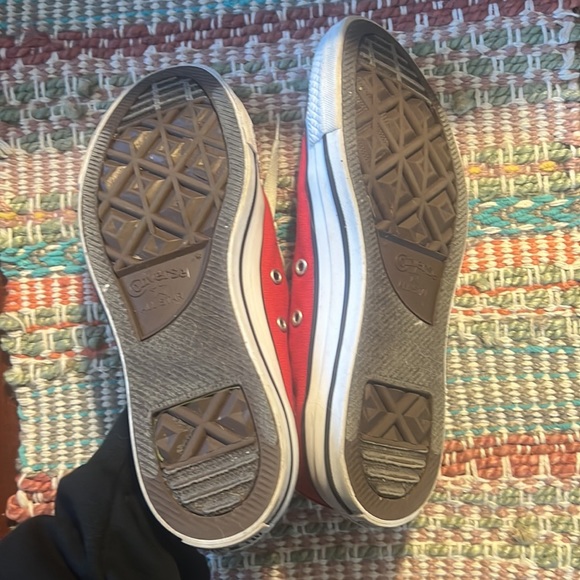 Red Converse All Star Unisex Mens 7 Womens 9 Red Low Top Sneaker Shoes - Picture 4 of 4